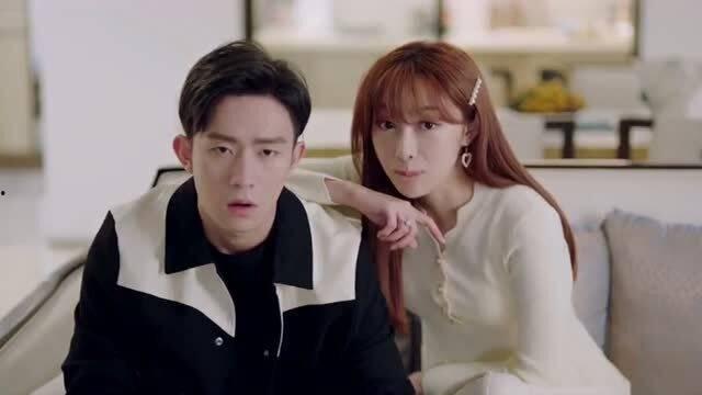 娱乐吃瓜酱夏天情侣,娱乐吃瓜酱带你揭秘夏天情侣的浪漫瞬间